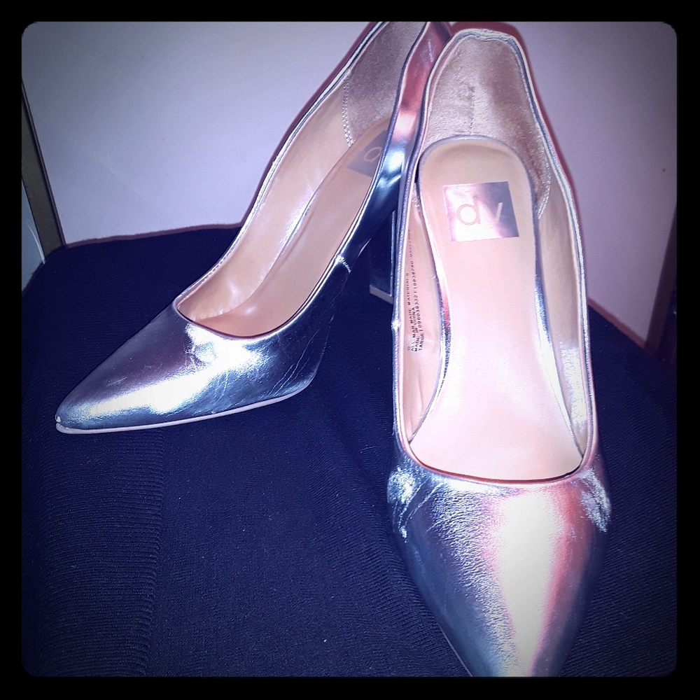 DV Heels
